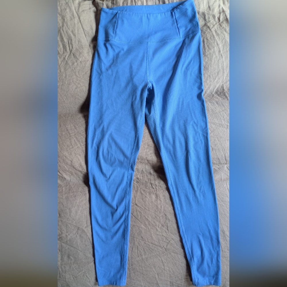 Girlfriend Collective Ribbed Athletic Legging Size M